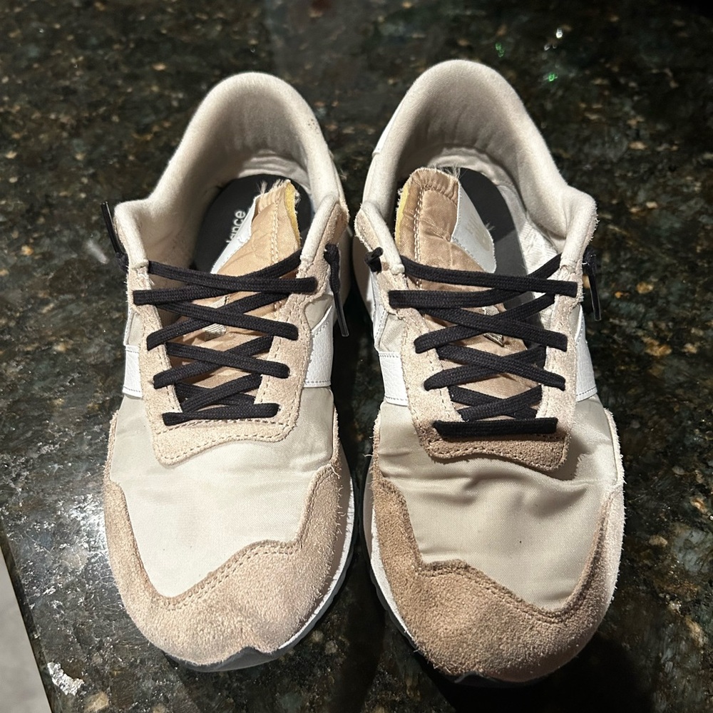 New Balance Shoes 237